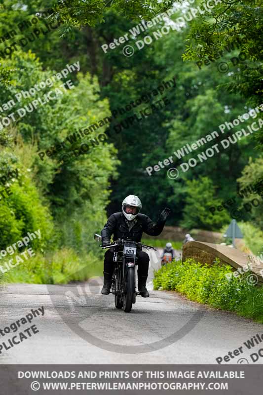 Vintage motorcycle club;eventdigitalimages;no limits trackdays;peter wileman photography;vintage motocycles;vmcc banbury run photographs